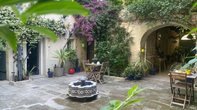 L'Isle Apartment Beaucaire  Exterior foto